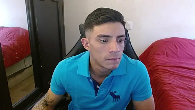 kv   xxx  online show from 10/03/25, 05:32