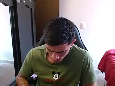 kv   xxx  online show from 10/14/25, 06:20