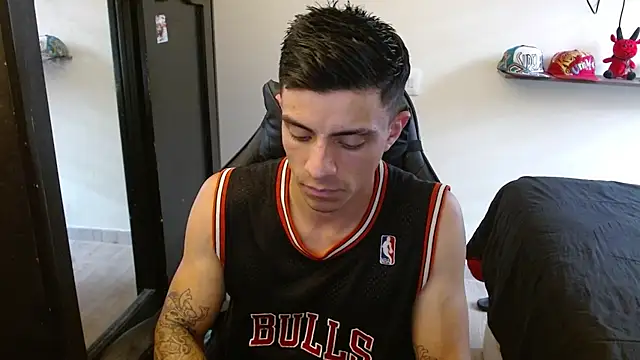 kv   xxx  online show from 11/06/25, 05:25