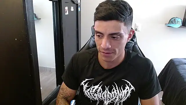 kv   xxx  online show from 02/04/26, 08:36