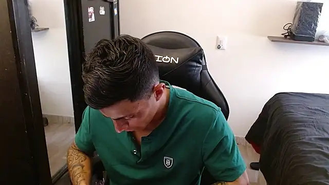 kv   xxx  online show from 02/12/26, 09:21