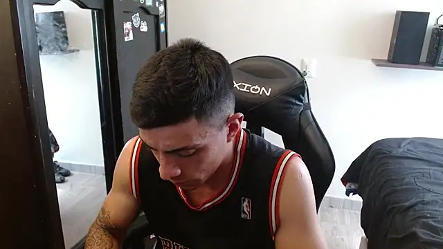 kv   xxx  online show from 03/08/26, 07:17