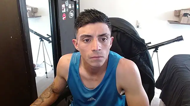 kv   xxx  online show from 04/14/26, 07:31