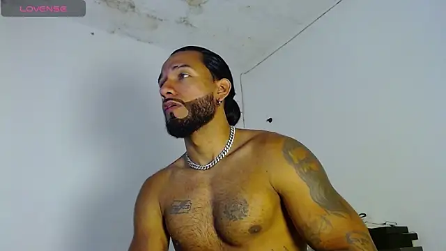  jhon connor  online show from 09/22/25, 05:37