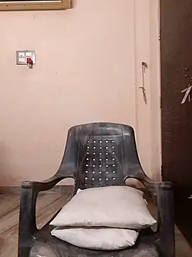 Snapshot of sneha_telugu_girl chatting on 03/08/25, 08:22 sneha telugu girl online show from 03/08/25, 08:22