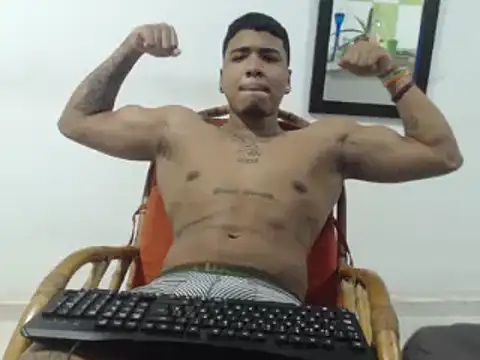 camiloacosta321 online show from 12/05/24, 06:32