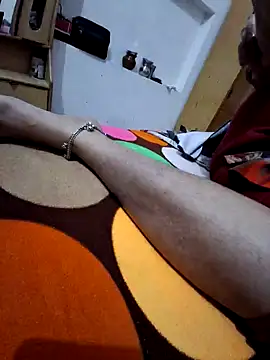 Snapshot of menakshiiikaur chatting on 12/03/24, 03:00 menakshiiikaur online show from 12/03/24, 03:00