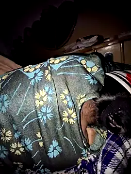 Snapshot of menakshiiikaur chatting on 12/09/24, 05:52 menakshiiikaur online show from 12/09/24, 05:52