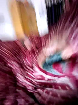 Snapshot of menakshiiikaur chatting on 12/10/24, 02:17 menakshiiikaur online show from 12/10/24, 02:17