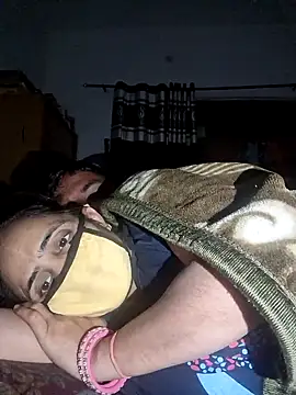 Snapshot of menakshiiikaur chatting on 03/16/25, 05:39 menakshiiikaur online show from 03/16/25, 05:39