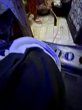 menakshiiikaur online show from 11/30/25, 12:47