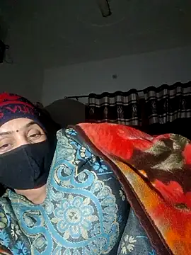 menakshiiikaur online show from 12/18/25, 05:41