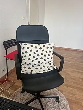 JennyCoquine online show from 07/13/26, 08:50