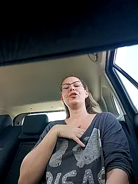 uber babe online show from 04/16/26, 10:05