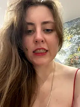 Snapshot of Topvi_ chatting on 10/17/25, 05:26 Topvi online show from 10/17/25, 05:26