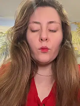 Snapshot of Topvi_ chatting on 01/11/26, 09:42 Topvi online show from 01/11/26, 09:42