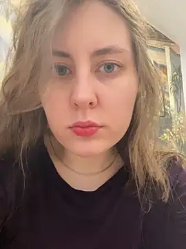 Snapshot of Topvi_ chatting on 02/14/26, 11:29 Topvi online show from 02/14/26, 11:29