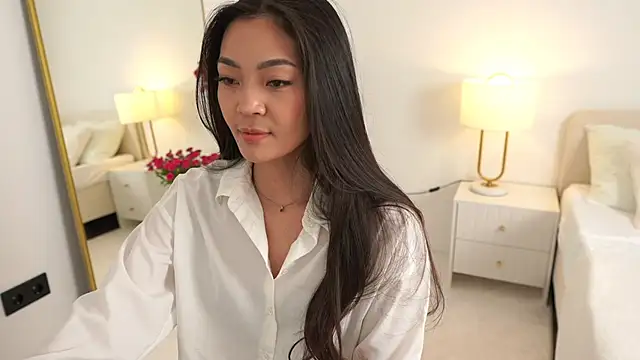 Peopleneedlove144 online show from 11/07/25, 08:58