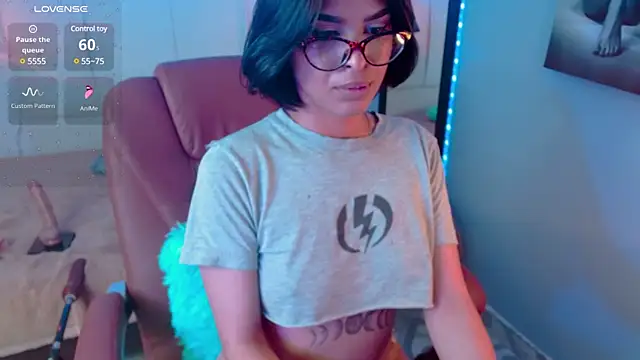 AlessiaVal  online show from 01/16/25, 03:24