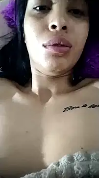 AlessiaVal  online show from 09/17/25, 06:26