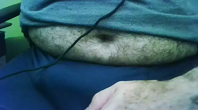 Snapshot of loganwolverine02 chatting on 12/12/24, 12:55 loganwolverine02 online show from 12/12/24, 12:55