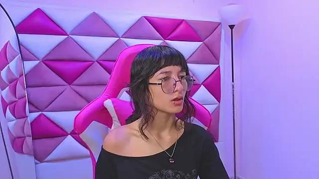 Danny Face online show from 11/24/25, 01:33