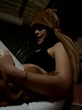 HannaRhodes online show from 01/12/26, 03:12