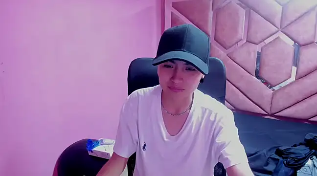 Im Mathias online show from 01/16/25, 06:25