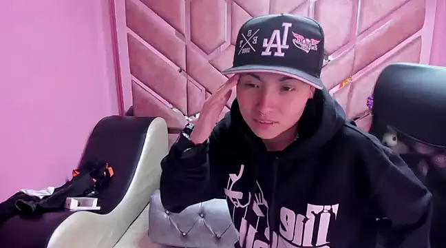 Im Mathias online show from 01/20/25, 08:19