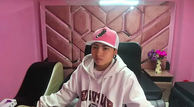 Im Mathias online show from 01/21/25, 02:43