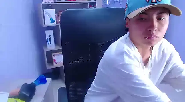 Im Mathias online show from 02/13/25, 07:35