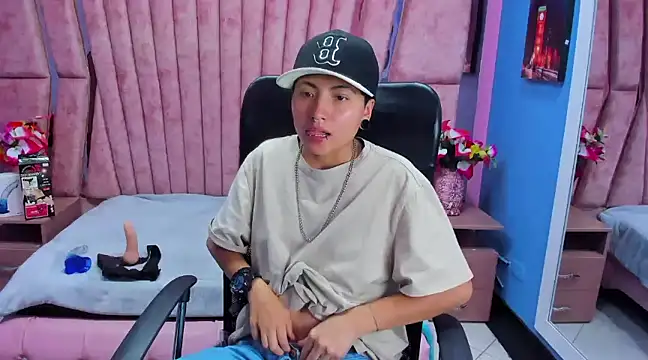 Im Mathias online show from 03/11/25, 03:26