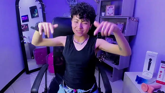 Im Mathias online show from 10/11/25, 02:44