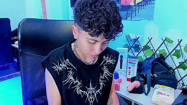 Im Mathias online show from 12/14/25, 01:00