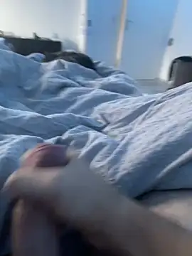 Snapshot of makemecum0 chatting on 12/11/24, 10:25 makemecum0 online show from 12/11/24, 10:25