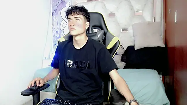 johnny cagee online show from 01/06/26, 04:05