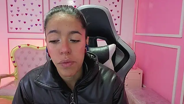 stephania t online show from 09/26/25, 11:36