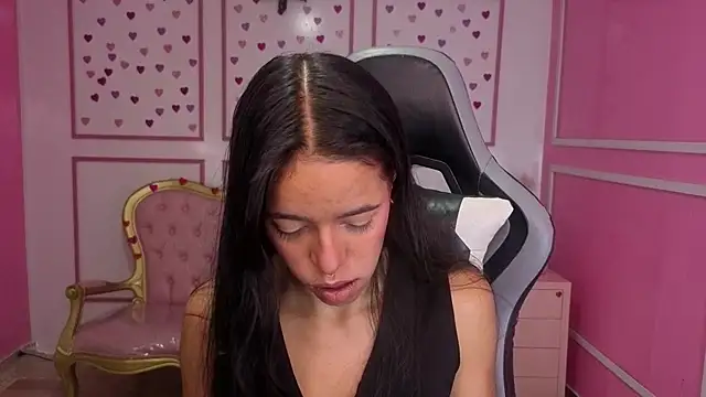 stephania t online show from 11/10/25, 12:26