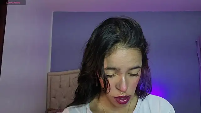 stephania t online show from 05/06/26, 04:01