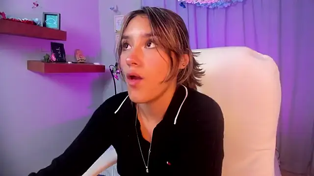  Sophie  miller online show from 04/20/26, 07:59