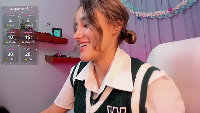  Sophie  miller online show from 04/21/26, 09:17