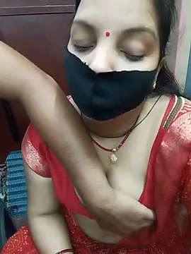 Snapshot of Manjudear chatting on 07/19/26, 05:22 Manjudear online show from 07/19/26, 05:22