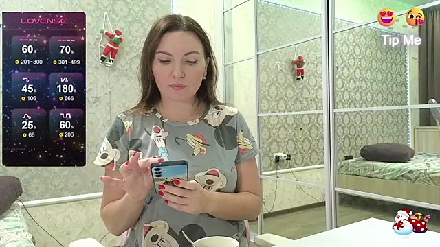 Snapshot of -DIVORA- chatting on 01/10/26, 01:02 -DIVORA- online show from 01/10/26, 01:02