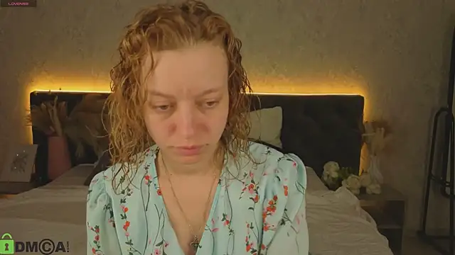 Michelle Blond online show from 04/01/26, 08:04