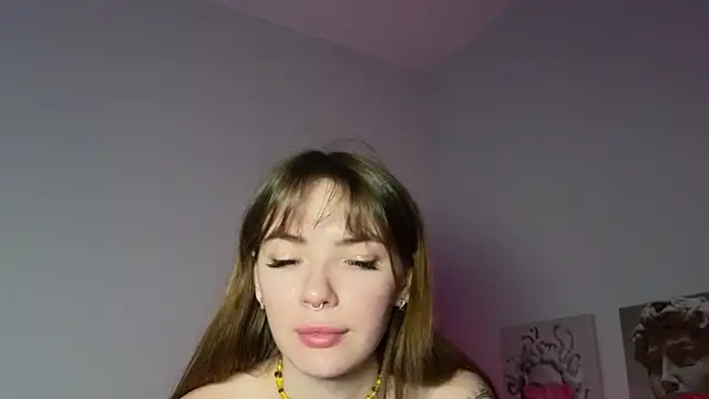 Snapshot of Vetalife chatting on 03/18/25, 12:47 Vetalife online show from 03/18/25, 12:47