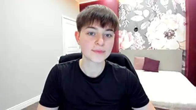 EmiliaYours online show from 02/02/26, 03:22