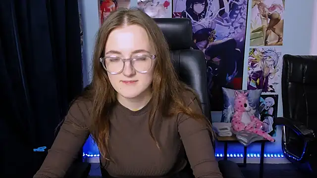 luna berryy online show from 12/10/24, 01:22