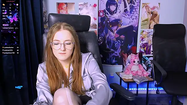 luna berryy online show from 12/15/24, 05:02