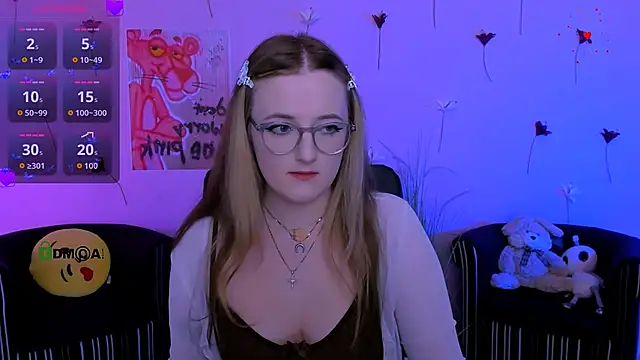 luna berryy online show from 04/29/26, 08:04
