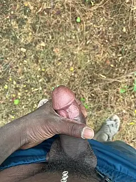 Snapshot of tamil000000 chatting on 03/12/25, 07:24 tamil000000 online show from 03/12/25, 07:24